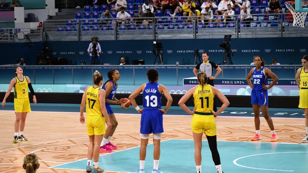 Francia női kosárlabdázók olimpiai mérkőzés közben