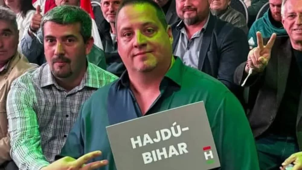 FB kommenet VS. Tettek embere